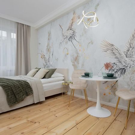 Elegant Apartments Grojecka In Warsaw By Noclegi Renters Varsóvia Exterior foto